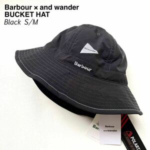 新品 Barbour バブアー × and wander アンドワンダー コラボ バケットハット メンズ 帽子 ハット S/M 黒 ブラック POLARTEC 送料無料