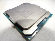 美品 インテル Intel E5-2609V4 プロセッサー 1.70GHz SR2P1 LGA2011 動作検証済 1週間保証_画像1