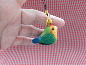 ★羊毛フェルト　鳥　ハンドメイド★コザクラインコのストラップ②