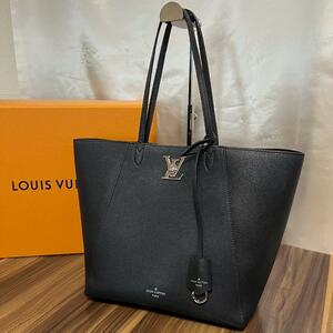 ★極美品★LOUIS VUITTON ルイヴィトン トートバッグ ロックミー カバ M42291 ターンロック シルバー金具 FL3176