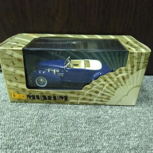 ミニカー　1:43 ixo CORD 812 コンバーチブル　 1937 MUSEUM