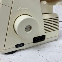 9 JUKI ジューキ ロックミシン MO-313 日本製 オーバーロック OVERLOCK SEWING MACHINE 手芸 【ジャンク品】部品取り_画像5