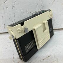 6 SONY ソニー WALKMAN WM-20 カセット ウォークマン ジャンク ホルダー付き_画像7