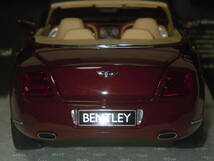 S=1/18☆PMA製 BENTLEY CONTINENTAL GTC・2006(METALLIC RED):ベントレーコンチネンタルGTC・2006(メタリックレッド)絶版希少・未使用品！_画像8