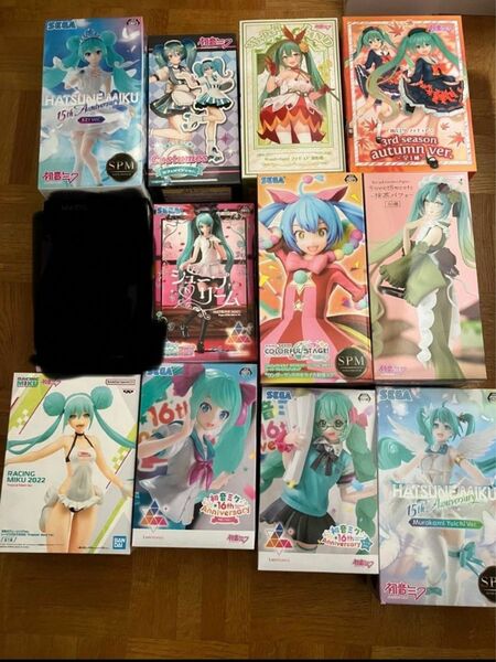 初音ミク　フィギュア　11個セット　ルミナスタ　15th 16th 抹茶パフェ　親指姫　レーシング　ワンダーランドのセカイ　セガ