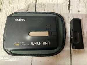 ◇SONY ソニー　WALKMAN　ウォークマン　WM-FX70 ラジオ　 電池ケース　カバー付き　ジャンク