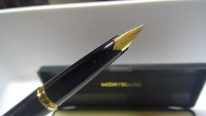 未使用 1970年代！モンブラン（MONTBLANC） No.121 ペン先：750（18K） F（細字） 黒 全長135ｍｍ