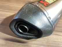 兵庫県明石市より発送！AKRAPOVIC　VersysX250用　スリップオンマフラー　カーボンエンド　M-HZ067　検)サイレンサー_画像6