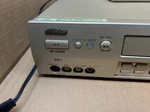 希少 Victor ビクター S-VHS 高画質 ビデオデッキ HR-VXG200 99年製 通電再生動作確認 リモコン通電しない　ジャンク_画像4