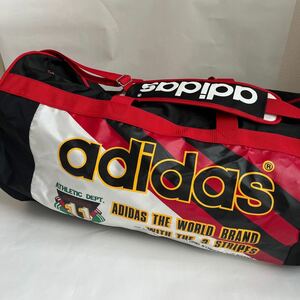 【新品】アディダス（adidas) ボストンバック　ドラムバック　黒×赤　　直径34×長さ65ｃｍ