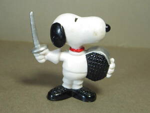 ピーナッツ スヌーピー PVCフィギュア フェンシング Snoopy Peanuts