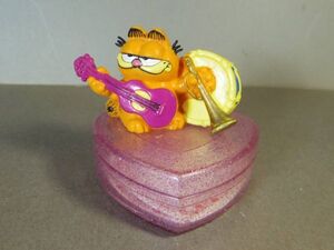 Garfield ガーフィールド PVCフィギュア付きハート型ケース 楽器 BULLYLAND