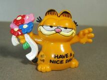 Garfield ガーフィールド PVCフィギュア 花束 BULLYLAND_画像1