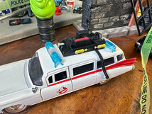 Jada　映画「ゴーストバスターズ」ECTO-1　ダイキャストミニカー1/32スケール ■ アメリカン雑貨 アメリカ雑貨_画像5