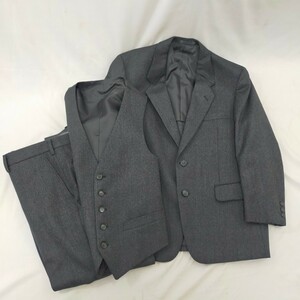 ●美品●ウール スリーピーススーツ 3点セット スーツセット 上下 グレー WOOL 紳士服 2ボタン ベスト　S