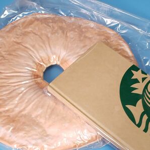 スターバックス　STARBUCKS　福袋　2023　ドーナッツクッション、ジャーナルブック、　2点セット