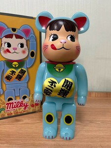 ★BE@RBRICK☆400％ ペコちゃん 不二家ミルキー コレクション モデルおもちゃ ギフト ファッション メディコム【新品】A