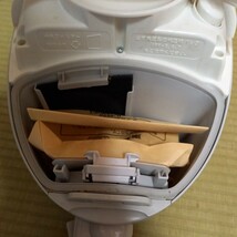 TOSHIBA 掃除機　稼働品　　紙パックおまけ　ゆうパック140　vc-b50k 掃除　クリーナー 東芝_画像6