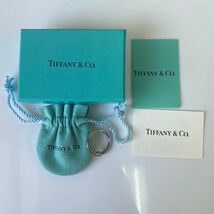 F390-O32-1029 ◎ TIFFANY＆Co. ティファニー コイル リング 指輪 シルバー 925 750 刻印あり K18 11号 総重量約3.3g 箱/巾着付き ②_画像1