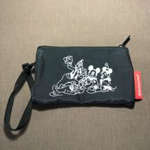 FW685 【新品未使用】希少Disney x Manhattan Portage セカンドバッグ ファスナーポーチ ブラック 黒 ディズニー マンハッタンポーテージ_画像1