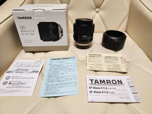 【中古美品】TAMRON(タムロン) SP 85mm F/1.8 Di VC USD Model F016【ニコンFマウント】