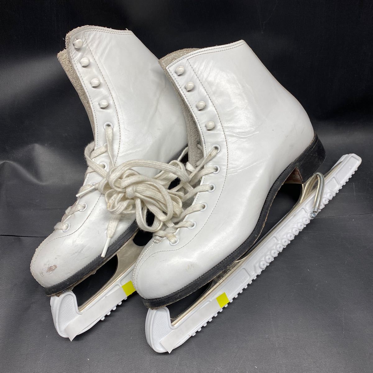 2023年最新】Yahoo!オークション -フィギュアスケート 靴(スポーツ別