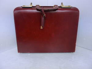 M41* Junk * key less reaction * attache case * red / red * leather?*CLBOOKING* size ( approximately ) width 43× length 32× inset 12cm* antique *100