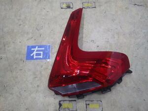 [KBT] Volvo 40 series DBA-MB4164T right tail lamp 614 [ in voice correspondence shop ]