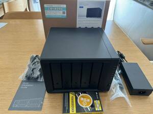 【送料無料】Synology NAS DiskStation DS1522+（内蔵HDD 10TB×2＋増設メモリ32GBのおまけ付き）