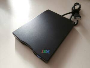 USB FDD 3.5フロッピーディスクドライブ IBM USB Portable Diskette Drive (TEAC FD-05PUB)
