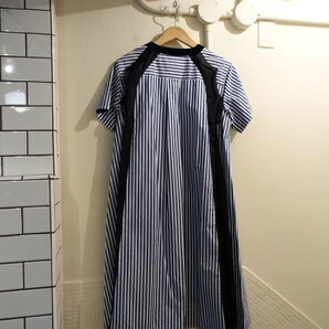 ◎sacai サカイ ストライプ ワンピース サイズ2 19-04587 サイズ2 青紺白 19SS 定価53000円+消費税の画像7