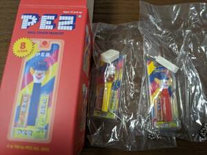 PEZ　ペッツ　ガチャ 　ボールチェーンマスコット ピエロ 赤 ＋うま黄色　2種セット　新品未開封品