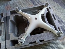 DJI『PHANTOM4 Pro v2』機体のみ　ジャンク_画像1