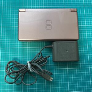 ニンテンドー DS Lite メタリックロゼ 中古美品