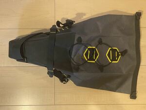 アピデュラAPIDURA Saddle Packサドルバッグ EXPEDITION 9L