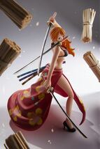 ONE PIECE magazine FIGURE　～夢の一枚～　three sword style NAMI 新品　ワンピース　コレクタブル　POP_画像1