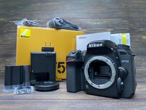 Nikon ニコン D7500 ボディ デジタル一眼レフカメラ 元箱付き #66