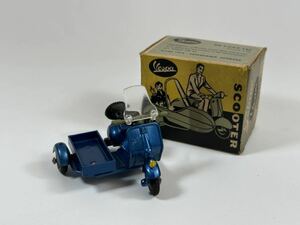 (s027) Vespa SCOOTER MOTORROLLER LASTBEIWAGEN No.444 ベスパ ミニカー スクーター 当時物