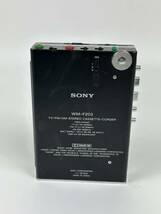 SONY WM-F203 TV/FM/AM ポータブルカセットプレーヤー オーディオ機器 WALKMAN ソニー ウォークマン _画像3