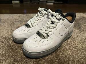 変え紐2つ付けます！【USED】NIKE WMNS AIR FORCE 1 ’07 SE エアフォース ローカット 