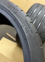 中古タイヤ2本セット　MICHELIN PILOT SUPER SPORT M01 285/30/19 2022年製(ほぼ新品タイヤ_画像7