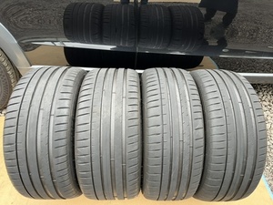 中古タイヤ４本セット　MICHELIN PILOT SPORT 245/40/17 2021年製 225/45/17 2019年製(タイヤの状態はとても良いです