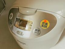 【中古】Panasonic パナソニック 1.0L マイコンジャー 炊飯器 5.5合 SR-LF10P-C 2009年製 家庭用 現状品 DM1127M_画像2