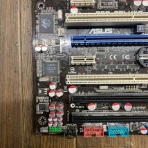 MG11-20 激安 マザーボード ASUS P5Q DELUXE LGA775 BIOS立ち上がり確認済み ジャンク_画像2