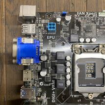 MG11-57 激安 マザーボード ASUS B75M-PLUS LGA1155 BIOS立ち上がり確認済み ジャンク_画像4