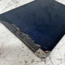 TB-24 激安 タブレット iPad A1567 通電NG 液晶割れ ジャンク_画像2
