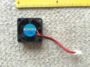 小型 冷却ファン DC 5V COOLING FAN ネジ付き raspberry pi ラズベリーパイ等に最適 30x30x10mm クーラー