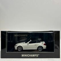 MINICHAMPS 1/43 Mercedes Benz SLK55 AMG R171 White ミニチャンプス メルセデスベンツ SLKクラス ホワイト ミニカー モデルカー_画像2
