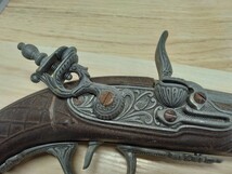 当時物　レトロ　ジャンク　フリントロックピストル レプリカ　古式銃　ヴィンテージ　飾り物　おもちゃ　海賊　装飾銃　R_画像4