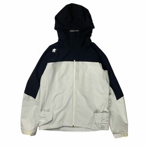 DESCENTE デサント マウンテンパーカー ブラック×ホワイト XO ストレッチ バックポケット